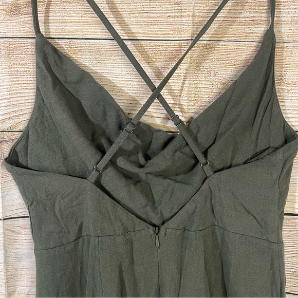 Who I Am cowl neck relaxed jumpsuit crisscross back olive green Size 10 - Picture 12 of 14